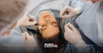 Buscan frenar cirugías estéticas en adolescentes en México